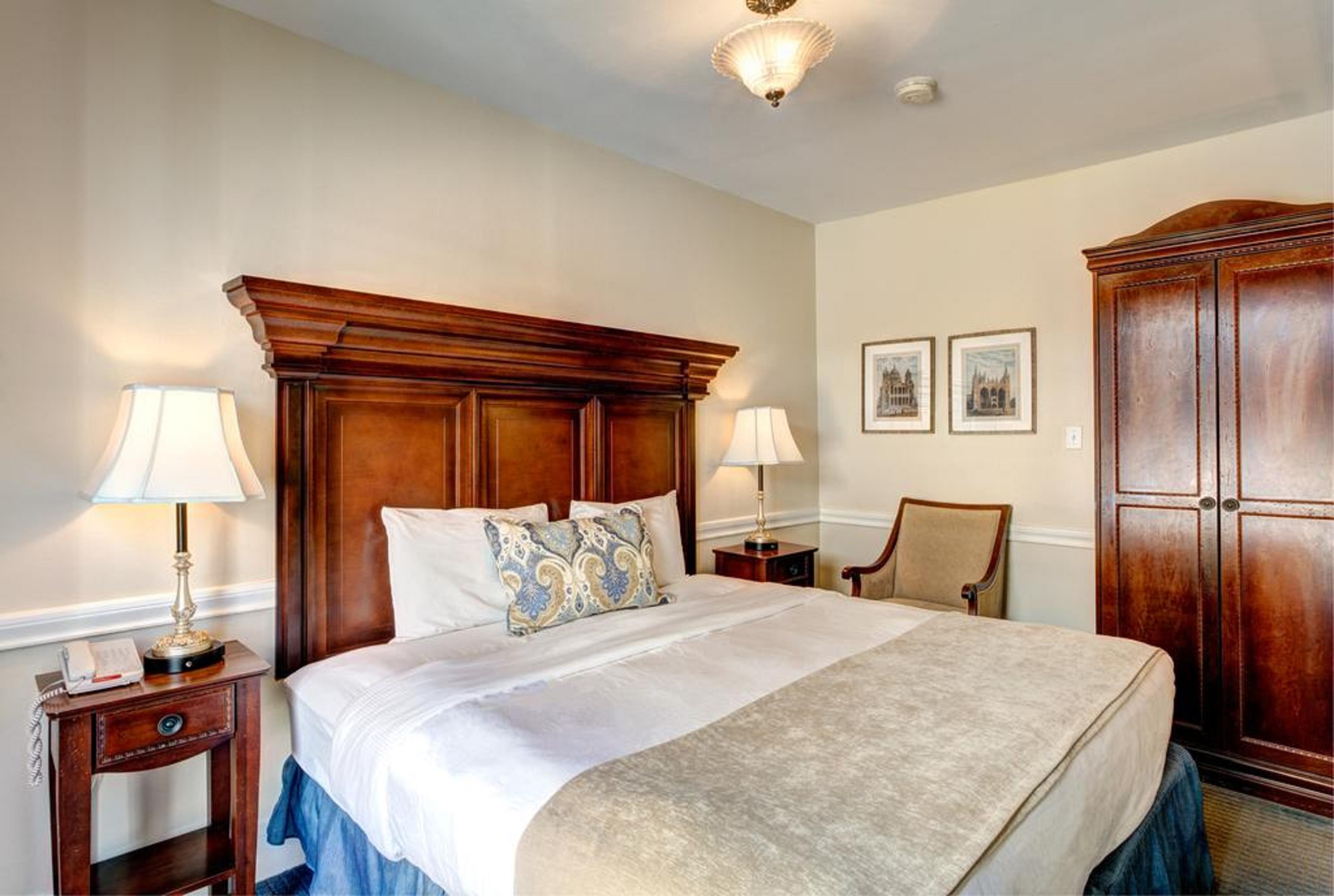 Hotel St. Pierre French Quarter Новый Орлеан Экстерьер фото