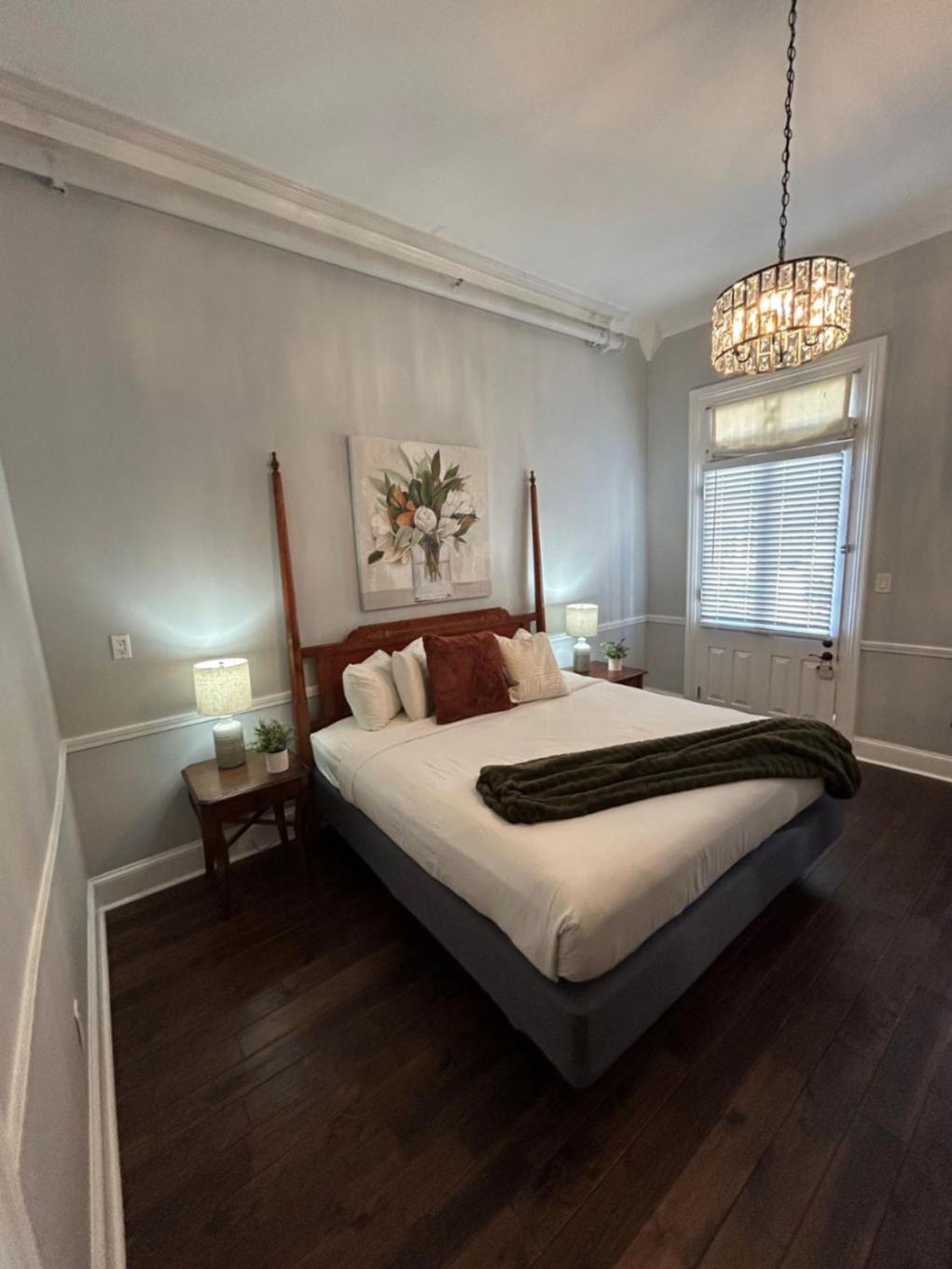 Hotel St. Pierre French Quarter Новый Орлеан Экстерьер фото