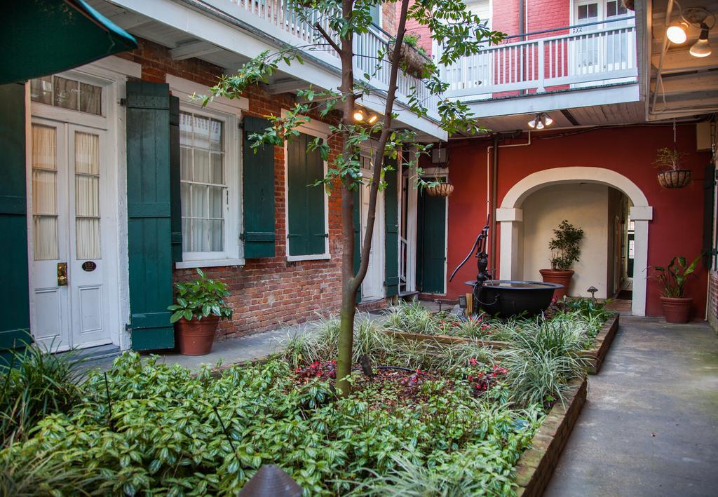 Hotel St. Pierre French Quarter Новый Орлеан Экстерьер фото